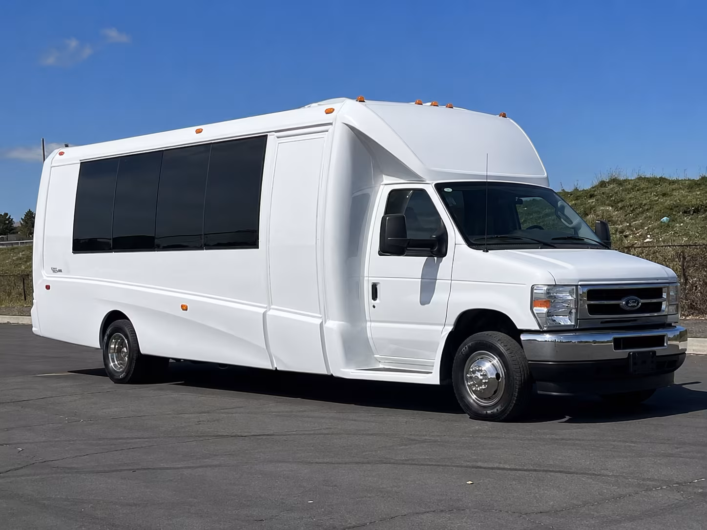 disneyland resort anaheim resort district party bus rental