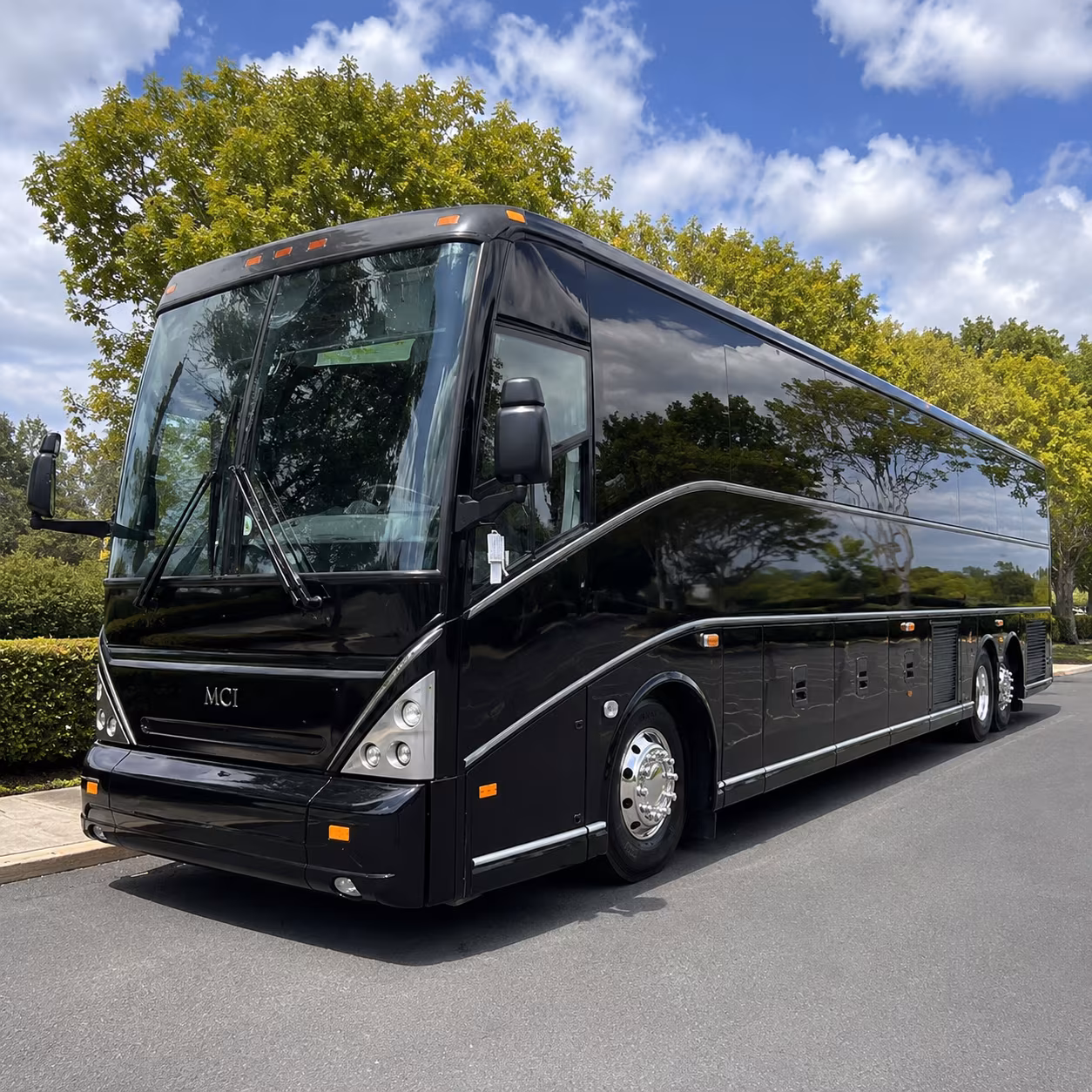 employee shuttle buses to disneyland resort and harbor boulevard office parks