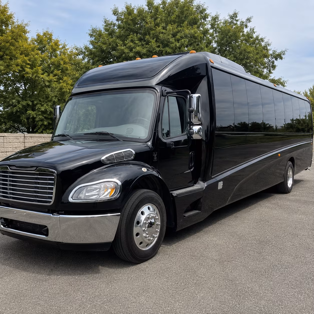 garden grove 20 passenger minibus
